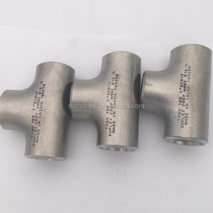 Metalen laaggelegeerde stalen buizenbehangen Butt welding buizenbehangen Equal Tee A403 WP904L 6" SCH40 ASME B16.9 0