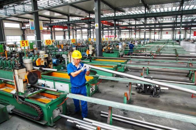 Op maat gemaakte buisconnectoren Roestvrij staal 304 Gedrukt buisbevestigingen Sanitair Roestvrij buis BSPT draad Vrouwelijke Unie 7