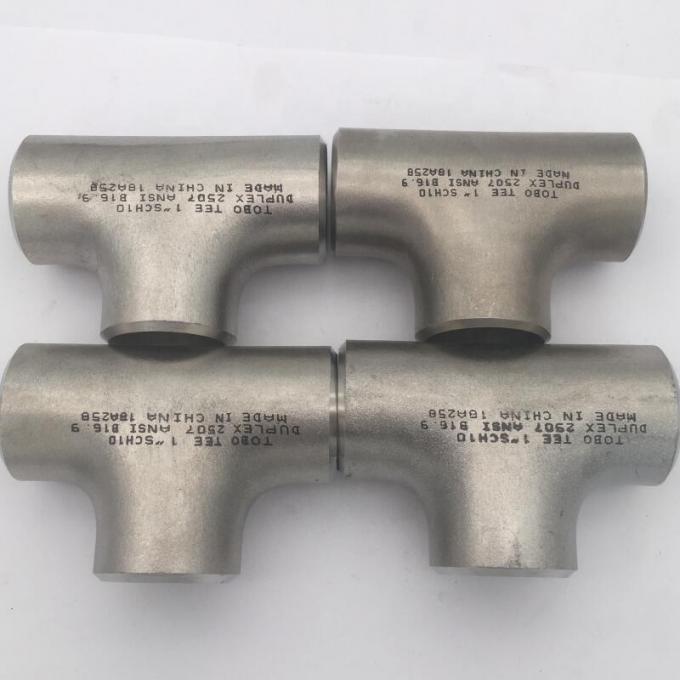 Metalen laaggelegeerde stalen buizenbehangen Butt welding buizenbehangen Equal Tee A403 WP904L 6" SCH40 ASME B16.9 3