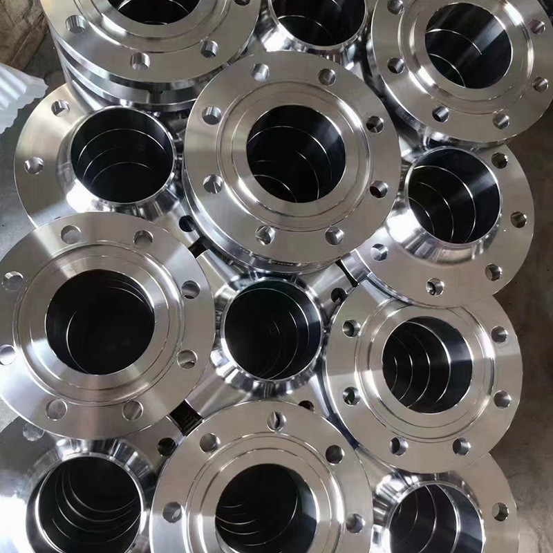 Forged Stainless Steel Blind Flange With Raised Face Connection For Industrial Pipeline Applications