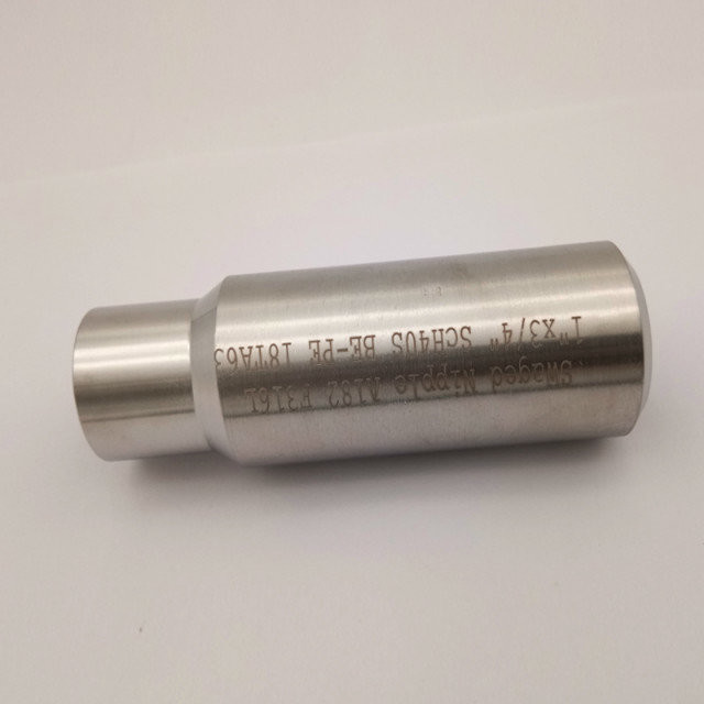 TOBO Sch40 Stainless Steel Pipe Tube Swage Nipple Carbon Steel Pipe Fittings in ASTM 304L 316 316l 3